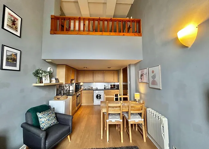 The Drummond Duplex Residence
